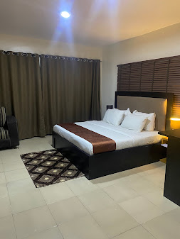 Posh Hotel and Suites Ikeja (METRO)