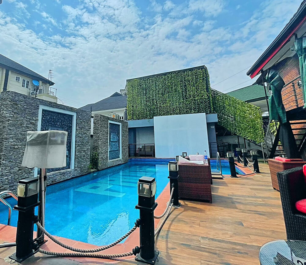 Proof Hotel & Lounge